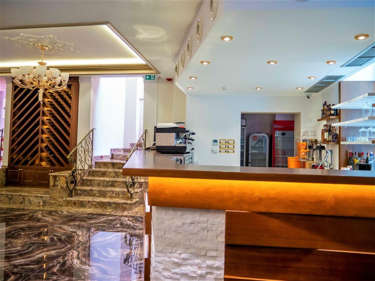 Hotel Boka Тирана Екстер'єр фото